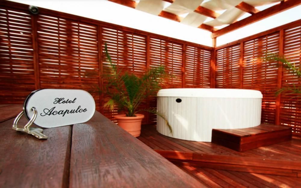 Hotel Acapulco Viserbella di Rimini Bagian luar foto